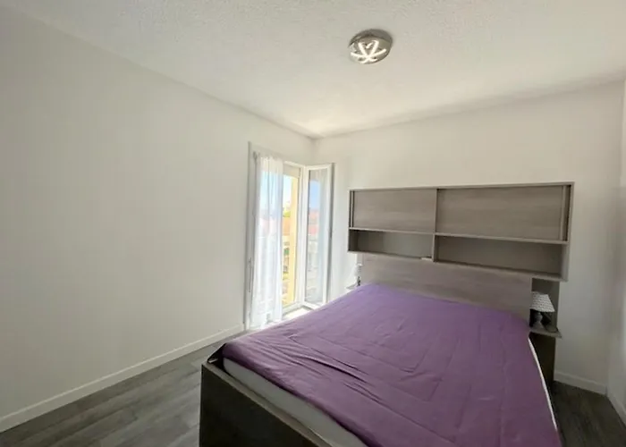 Coeur De Village, Proche Mer, Commerces, Tv, Parking Prive, Ascenseur - Fr-1-529-279 * Le Barcarès