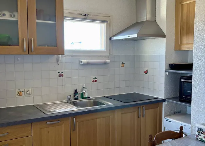 Coeur De Village, Proche Mer, Commerces, Tv, Parking Prive, Ascenseur - Fr-1-529-279 Apartamento *
