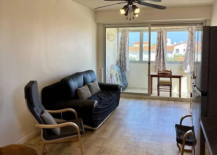 Coeur De Village, Proche Mer, Commerces, Tv, Parking Prive, Ascenseur - Fr-1-529-279 *